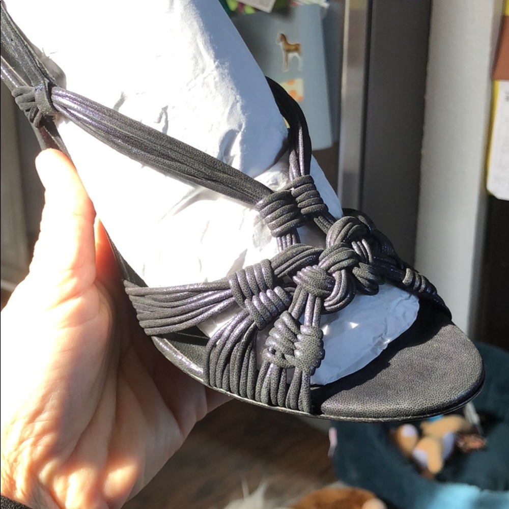 Pour La Victoirie Heels - Picture 5 of 5